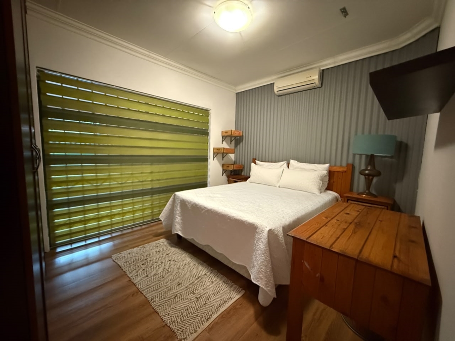 3 Bedroom Property for Sale in Safari Gardens North West